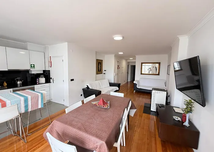 By The Ocean 波瓦－迪瓦尔津